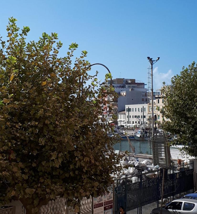 La Finestrella Dell'Arte Un Orizzonte Da Guardare Leilighet Anzio Eksteriør bilde